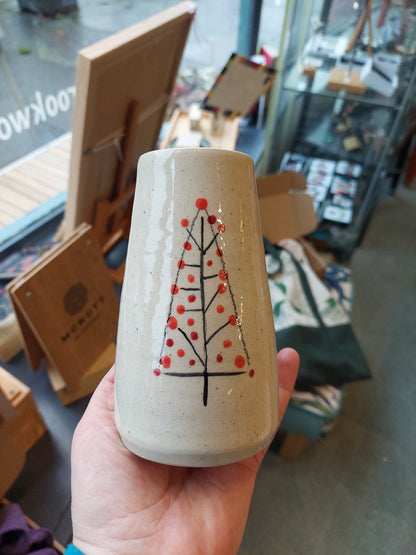 Brookwood Christmas Tree vase Small