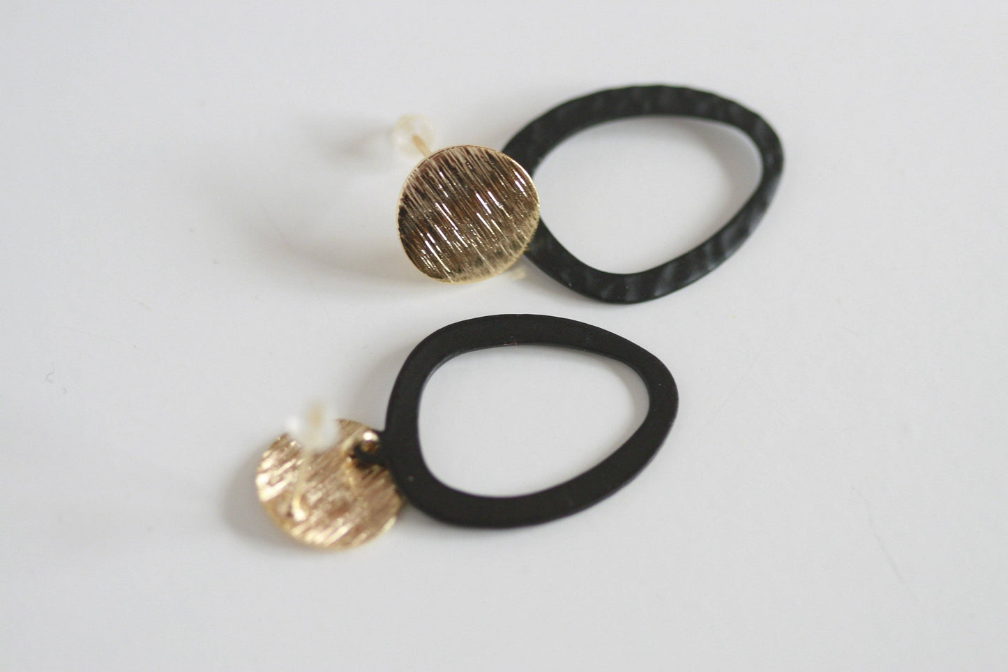 Kaiko Black & Gold Earrings | Studs
