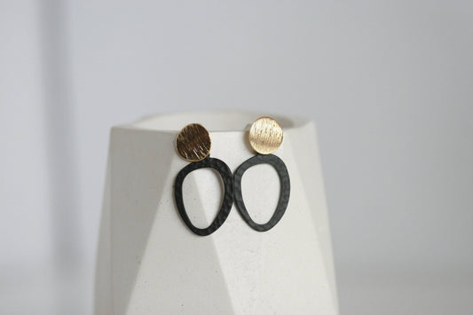 Kaiko Black & Gold Earrings | Studs
