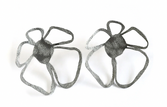 Handmade Sakura Earrings by Daki Daki