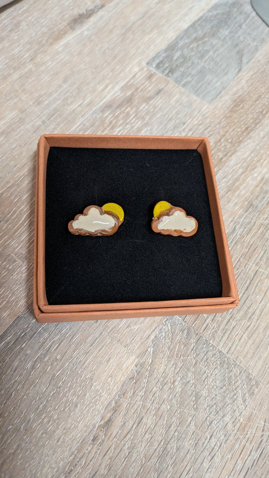 Brookwood Cloud white/ yellow earrings